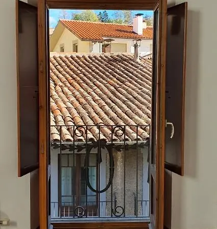 Cal Tranquil Camprodon, Acollidor Atic Al Centre Apartment Camprodon